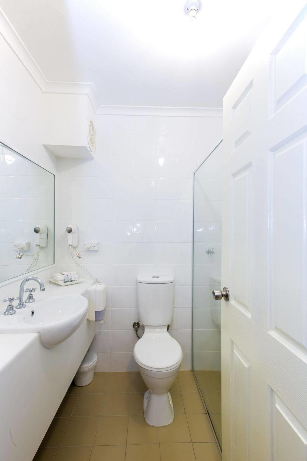 Falls Creek Hotel Bagian luar foto